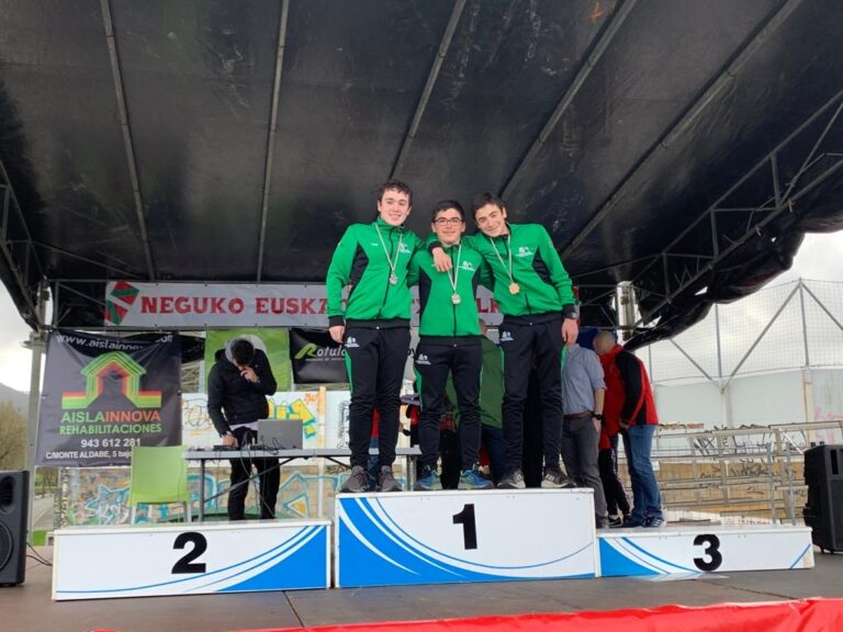 6 pódiums en el Campeonato de Euskadi de Invierno para el Piragüismo Pamplona