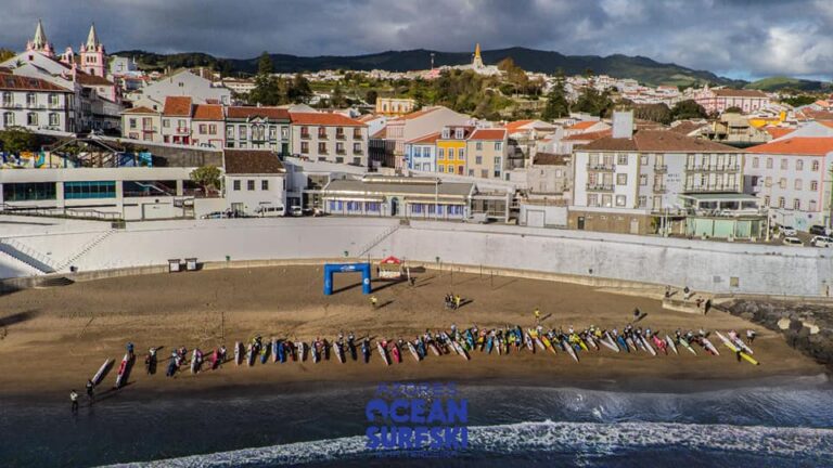 El Piragüismo Pamplona en la Azores Ocean Azores Surfski.